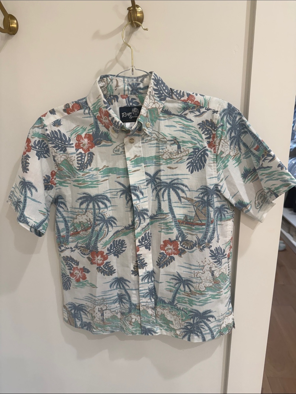 Reyn Spooner White Tropical Print Short-Sleeve Button-Down - Boys size L